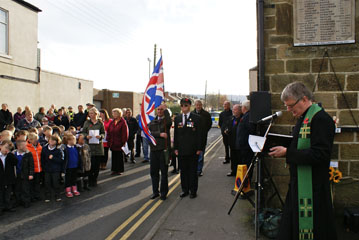 Photo 3  - 2014 Normanby Remembrance Day - The Service Commences by the Great War Memorial
