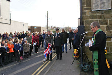 Photo 6  - 2014 Normanby Remembrance Day - Respect