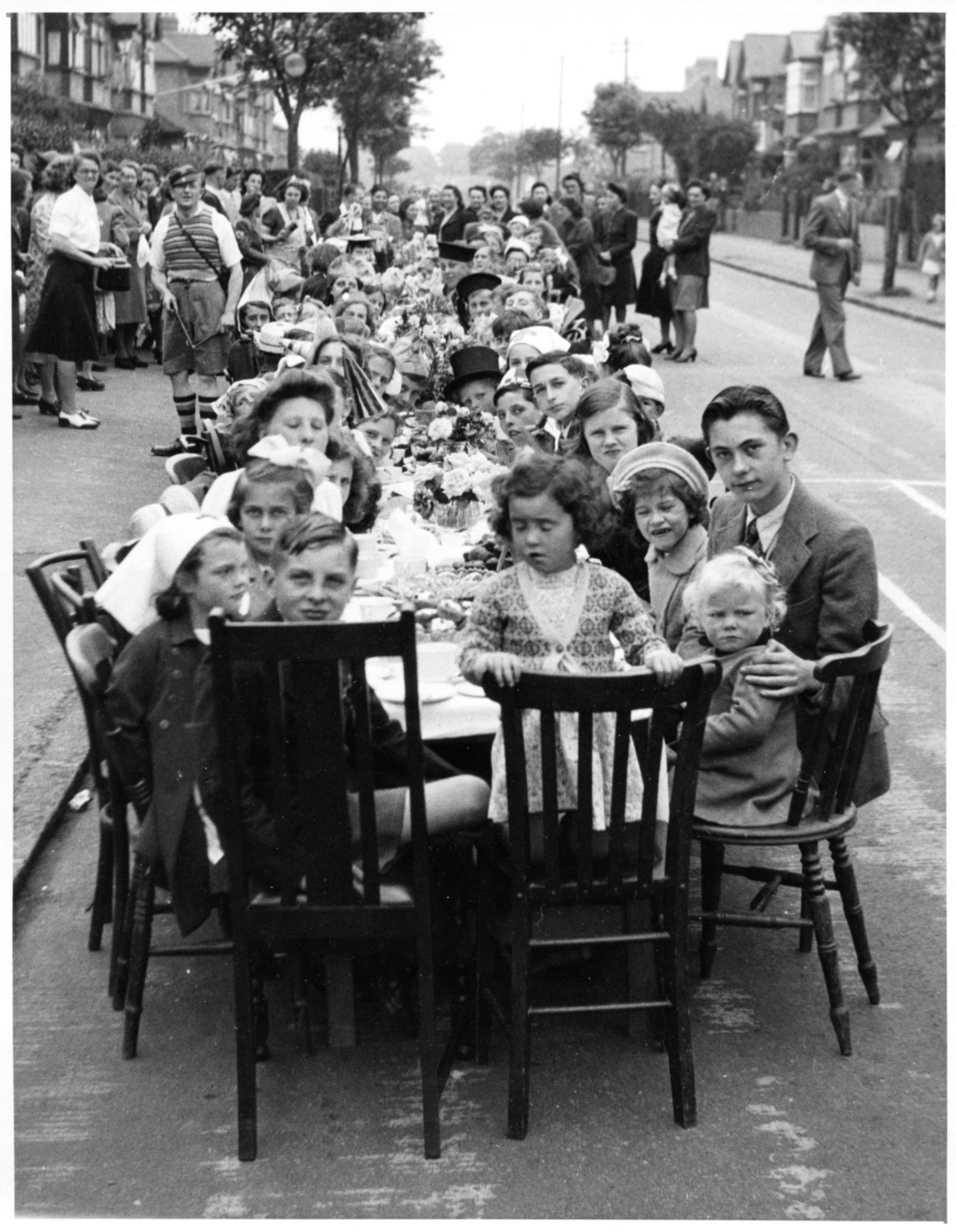 V-E Day Memories - Hampton Rd, Chingford