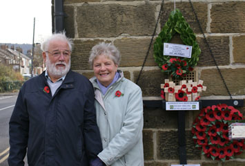 Photo 6 2014-remembrance-service-14-DSC05617.JPG