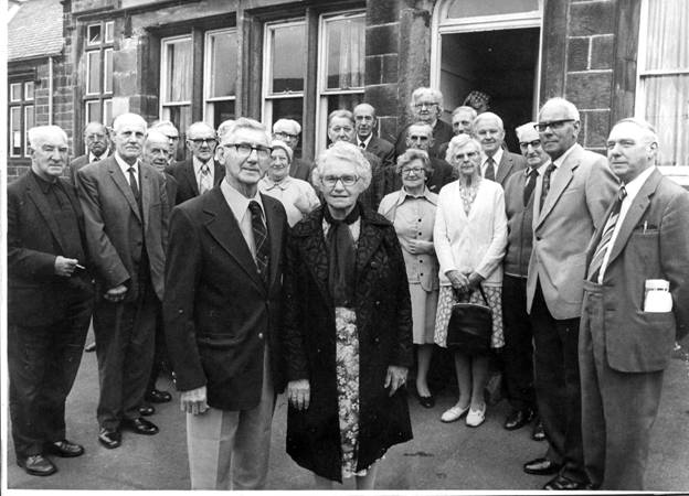 Richard White’s Photo of 1977 Re-union of Normanby School 1914 Class